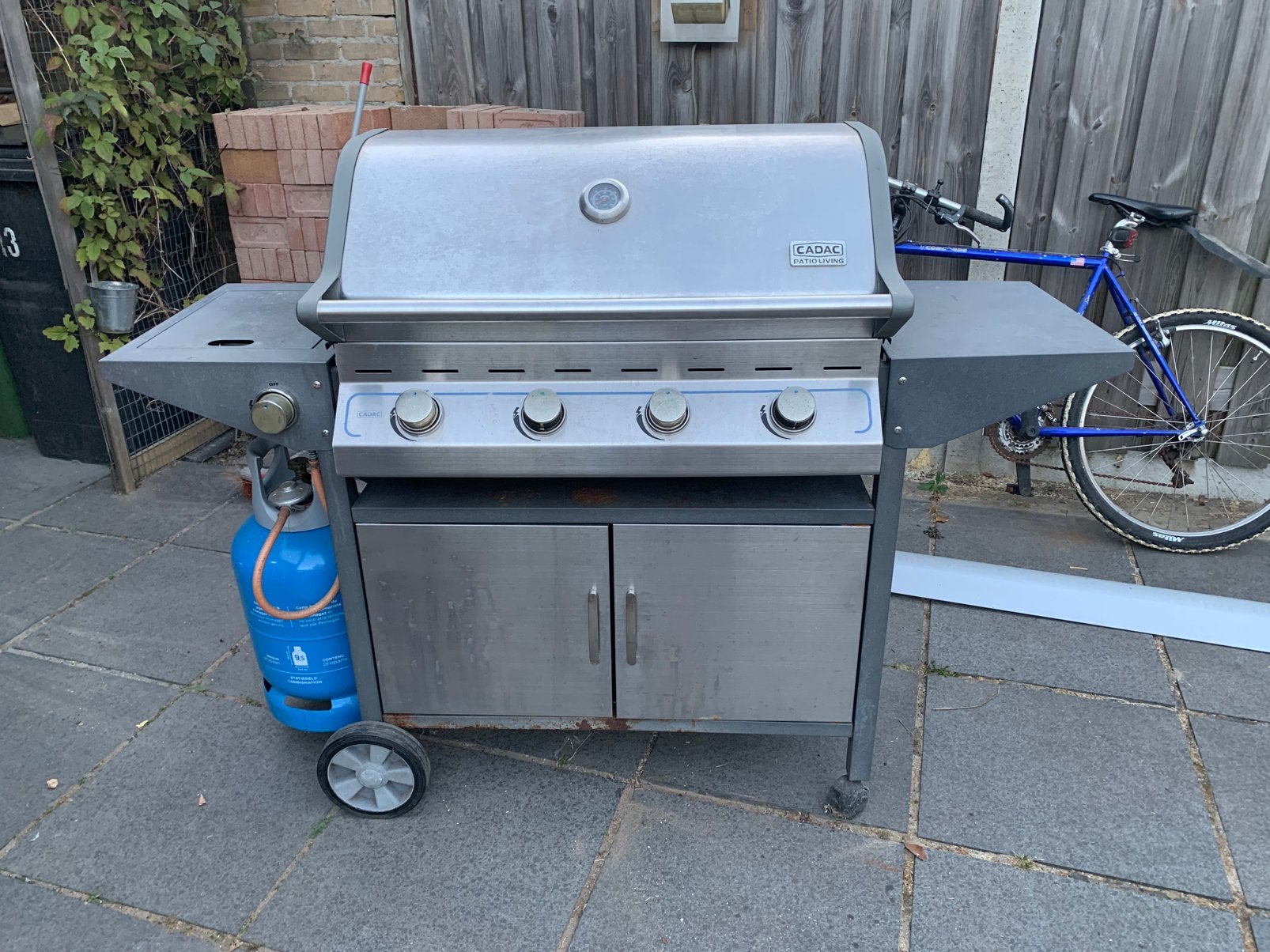 Cadak gas bbq 4 pits, Ophalen, Gebruikt