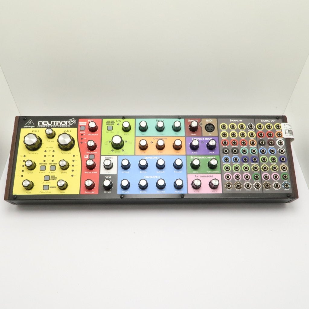 Behringer Neutron Analog Synth | in Goede Staat, Behringer, Zo goed als nieuw, Support@behringer.com, Behringer (Music Tribe)
MusikhausstraÃŸe 1
94060 Pocking
Germany