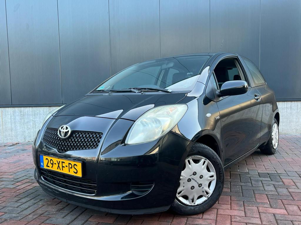 Toyota Yaris 1.4 D-4D Sol * Navi * Cruise * Trekhaak * Nieuw, Auto's, Voorwielaandrijving, Stof, Gebruikt, Zwart