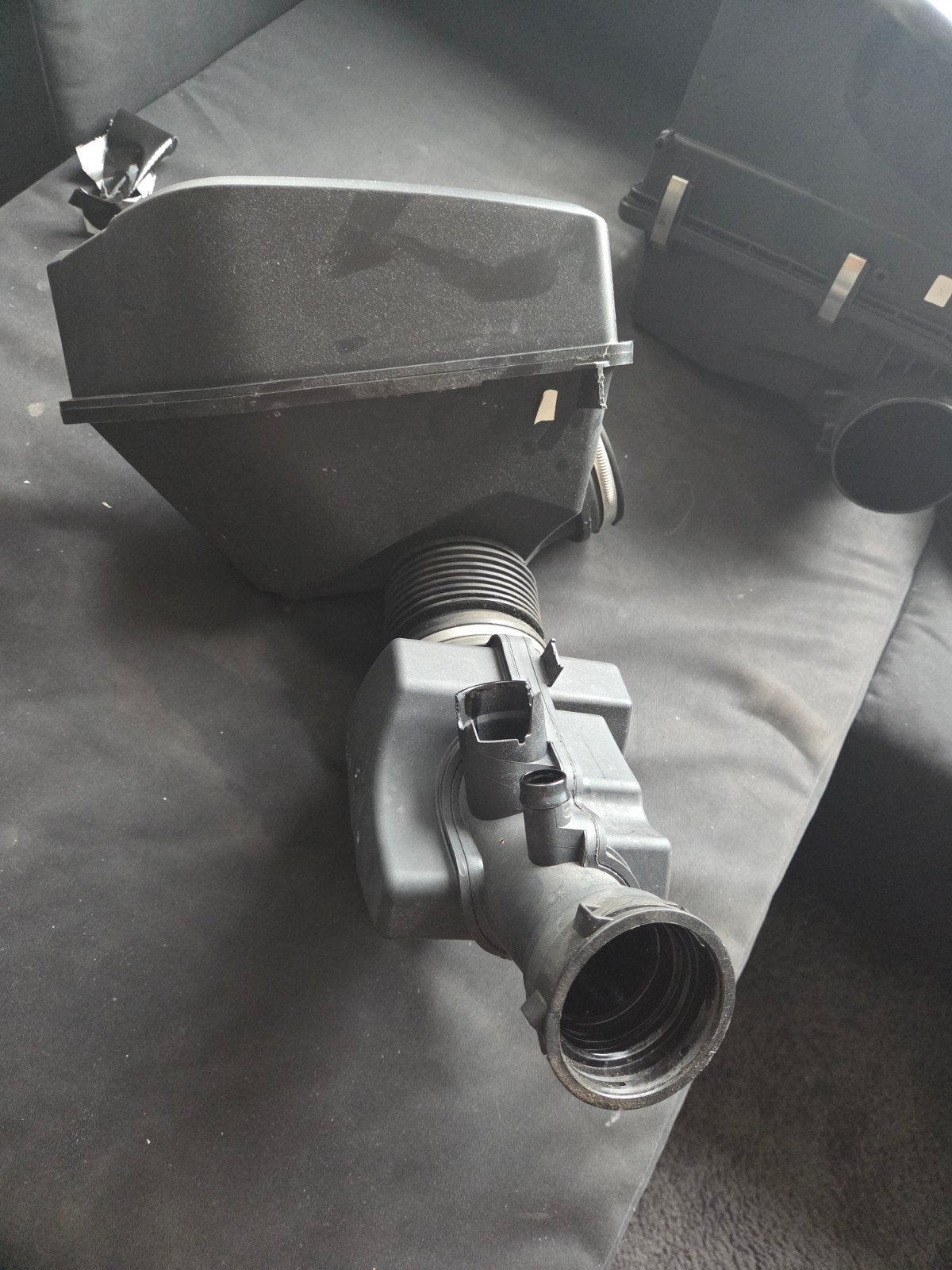 BMW Luchtfilterhuis resonator met aanzuigbuis, Ophalen, Gebruikt, BMW
