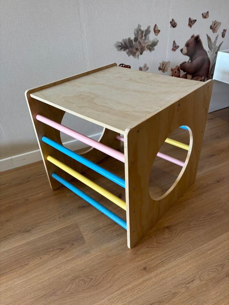 Houten klim box, Huis en Inrichting, Ophalen, 1 of 2 laden, 50 tot 100 cm, Zo goed als nieuw