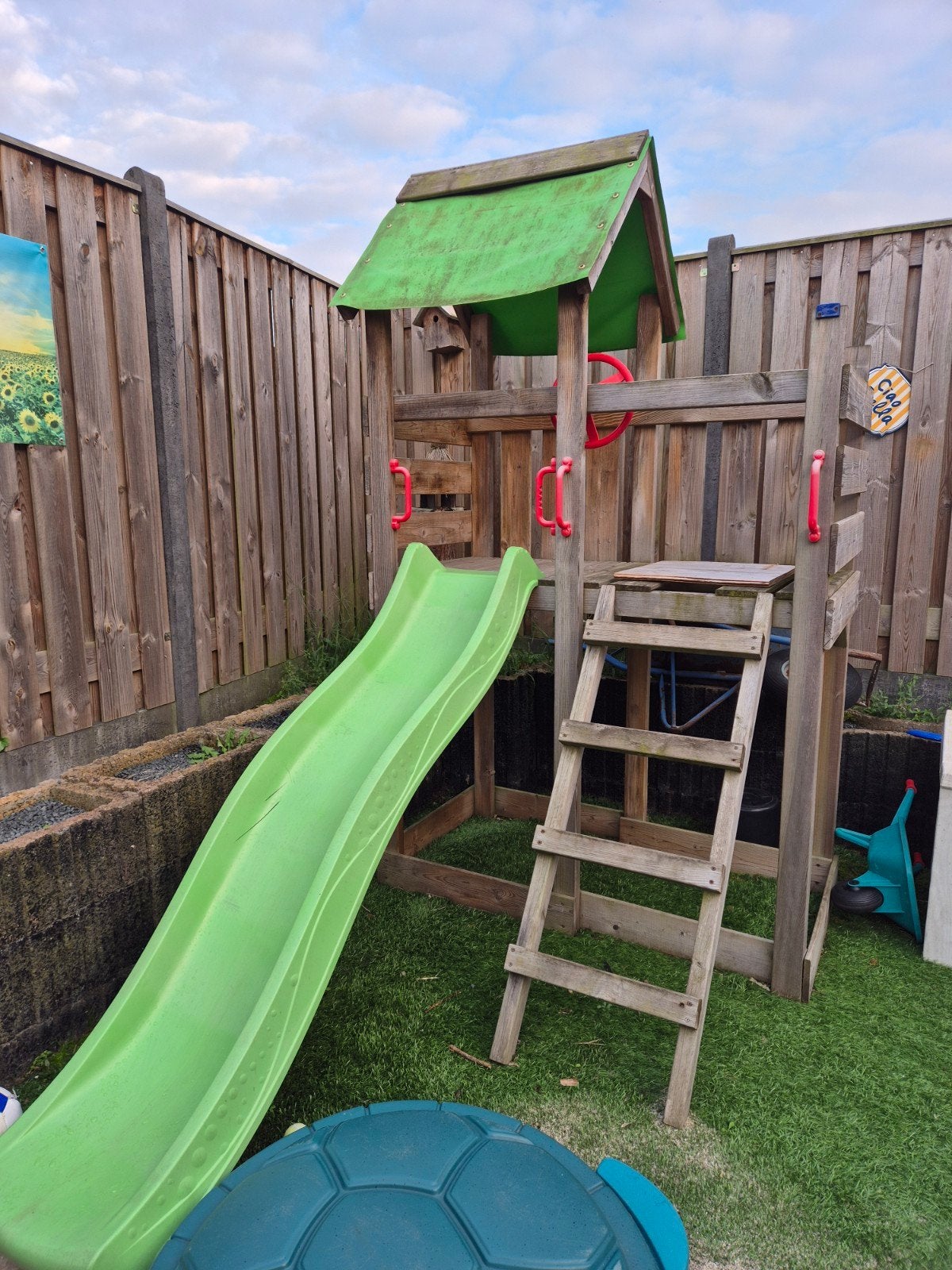 Gratis speelhuisje met glijbaan, Kinderen en Baby's, Ophalen, Gebruikt, Hout