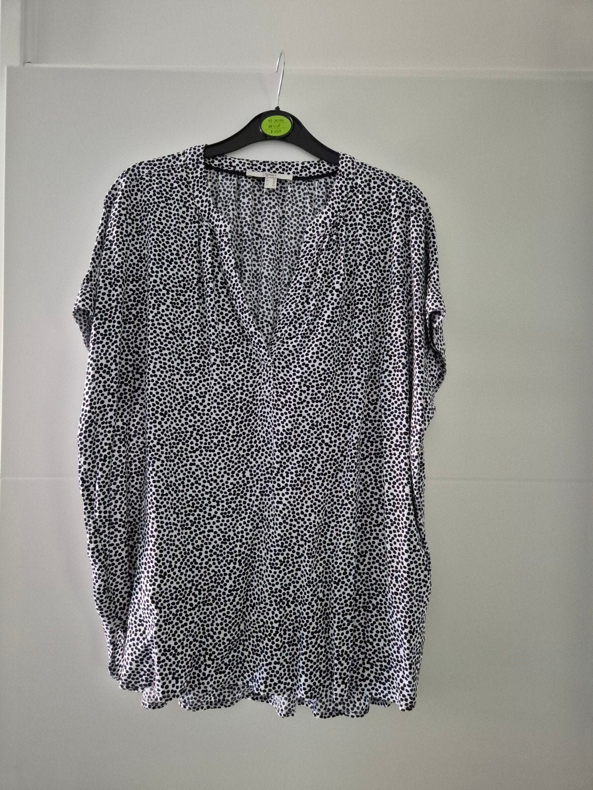 Esprit Blouse Maat 42 met Polkadot Print, Meerkleurig, Maat 42/44 (L), Ophalen of Verzenden, Zo goed als nieuw