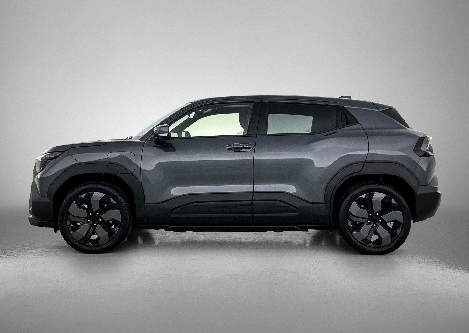 Suzuki e Vitara Style 61 kWh | Trekhaak afneembaar | Panoram, Automatische klimaatregeling, Leder en Stof, Origineel Nederlands