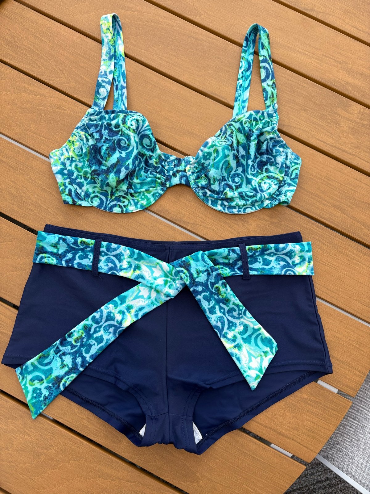 Bikini set met shorts - Blauw/Groen patroon, Ophalen of Verzenden, Zo goed als nieuw, Blauw, Bikini