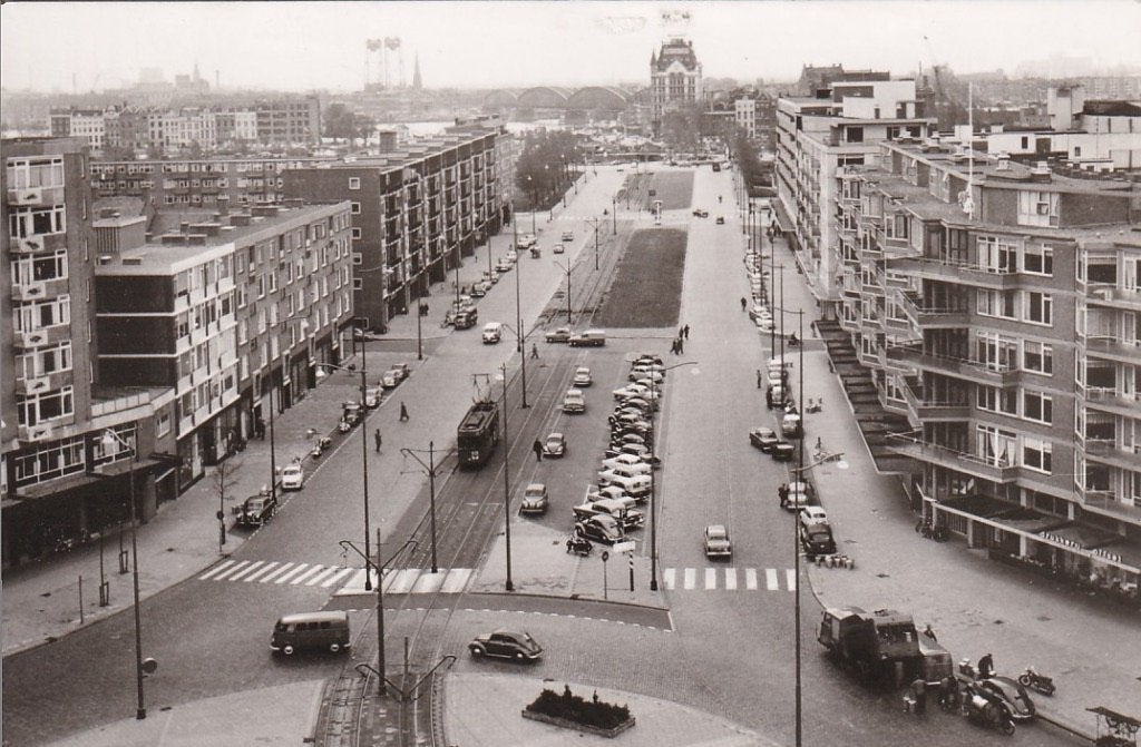 748G Rotterdam Mariniersweg wederopbouwarchitectuur tram, Ophalen of Verzenden, 1940 tot 1960, Ongelopen, Zuid-Holland