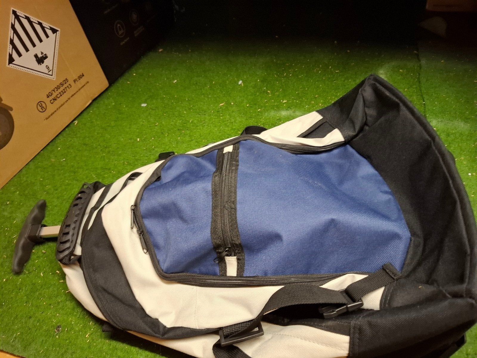 Rugzak met wieltjes - Ideaal voor school of reizen, Gebruikt, 25 tot 40 cm, Ophalen, Overige merken
