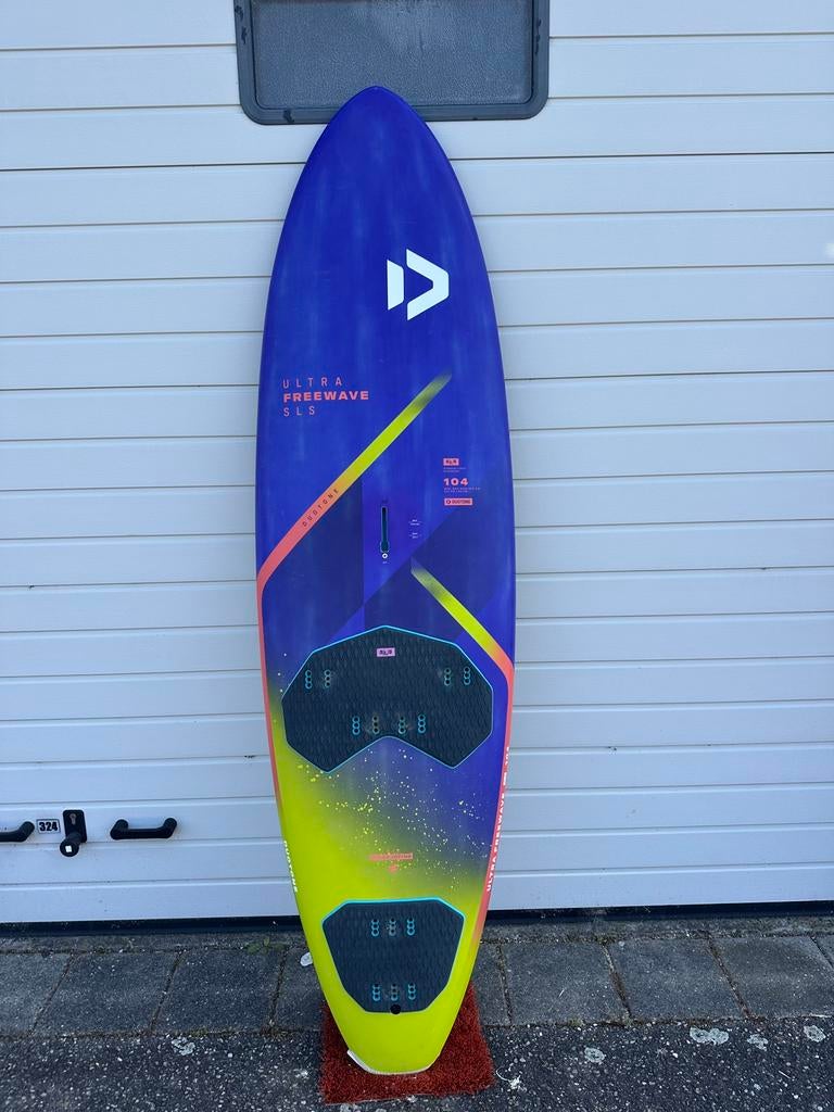 Duotone Grip 3 SLS, Grip 4 SLS en FW SLS 2025, Ophalen, Minder dan 250 cm, Zo goed als nieuw, Met vin(nen)