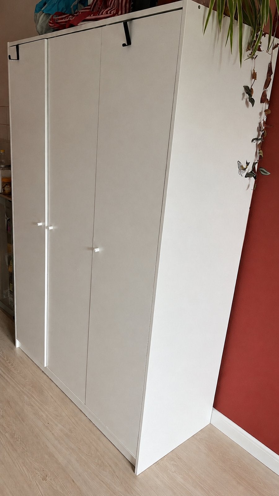 Witte Ikea kast, Ophalen, 100 tot 150 cm, Zo goed als nieuw, 150 tot 200 cm