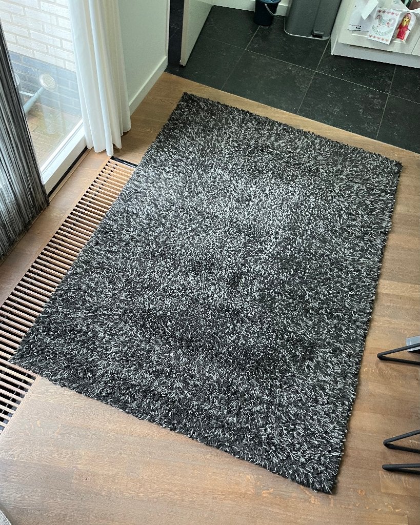 Vloerkleed hoogpolig antraciet 160x230, Huis en Inrichting, Ophalen, Gebruikt, 150 tot 200 cm, 200 cm of meer