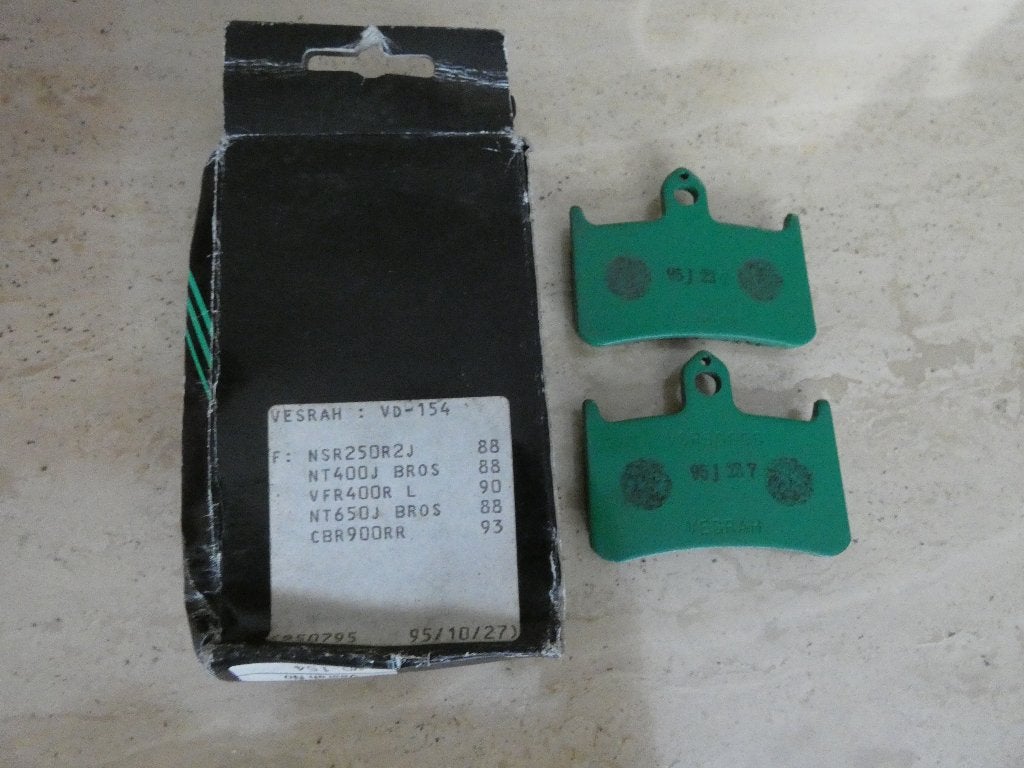 remblokken nsr250 vfr400 cbr900r nt650 bros, Ophalen of Verzenden, Gebruikt