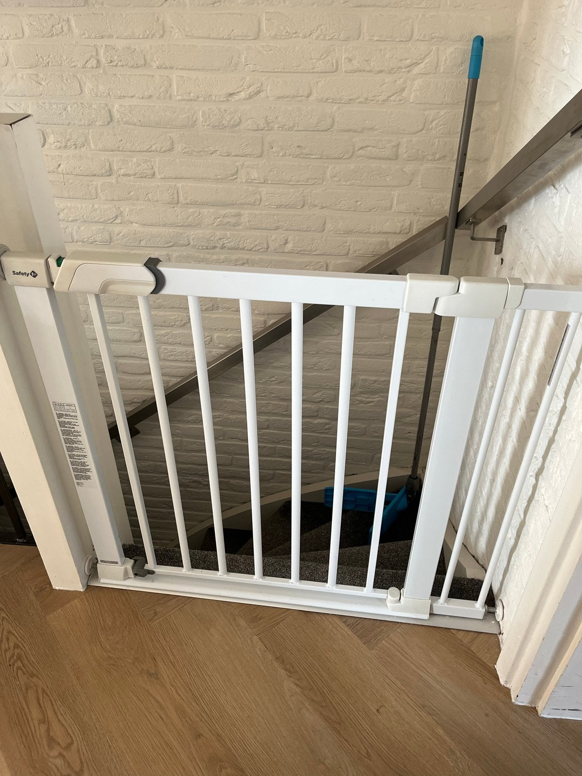 Safety 1st Traphekje Flat Step + 7cm uitbreiding, Ophalen, Gebruikt, Klemhekje, Metaal of IJzer