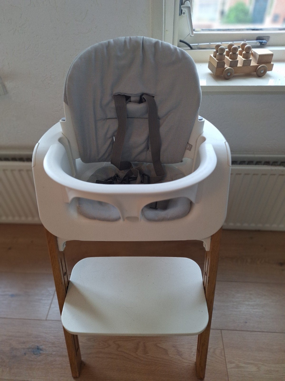 Stokke Steps kinderstoel in goede staat, Ophalen, Zo goed als nieuw, Meegroeistoel