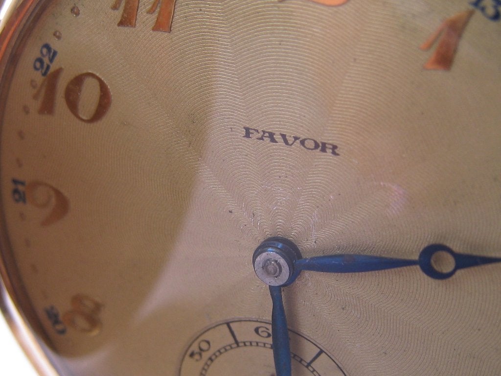 ANTIEK PRACHTIG ZAK HORLOGE merk FAVOR ., Antiek en Kunst, Verzenden