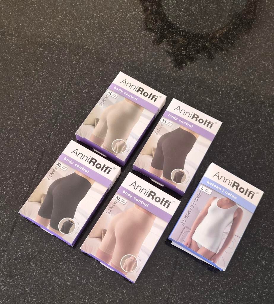 Nieuwe set Anni Rolfi: 4x Onderbroek (XL) en 1x Hemd (L), Kleding | Dames, Ondergoed en Lingerie, Anni Rolf, Ophalen of Verzenden