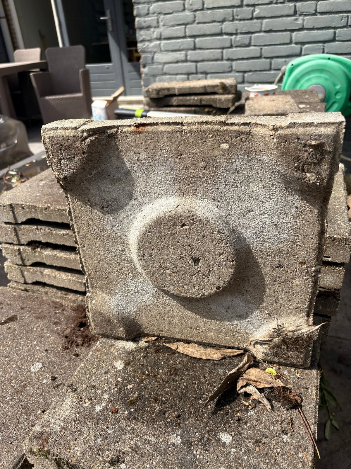 Gebruikte drain/drainage tegels, ca. 130-140 stuks, Tuin en Terras, Tegels en Klinkers, Ophalen, Gebruikt, 10 m² of meer, Beton