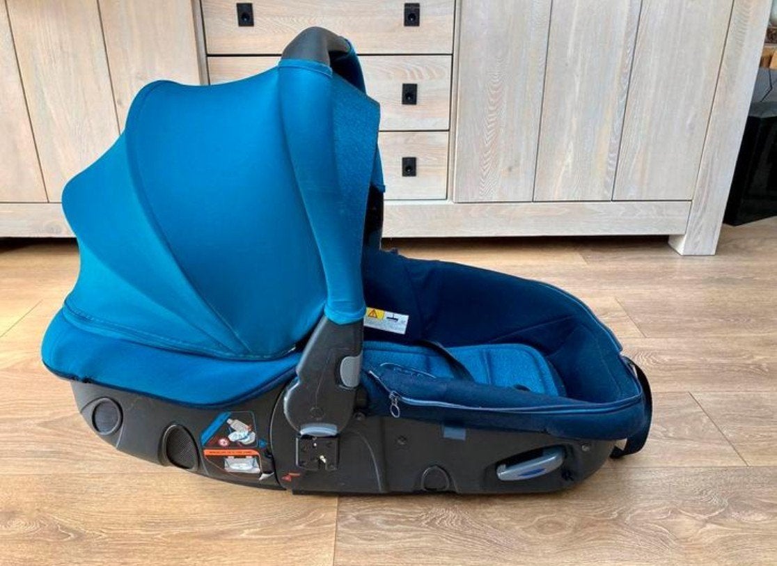 Huur: Autozitje reiswieg baby lig/zit Jane Matrix Light 2, Kinderen en Baby's, Verstelbare rugleuning, 0 t/m 13 kg, Ophalen, Overige merken
