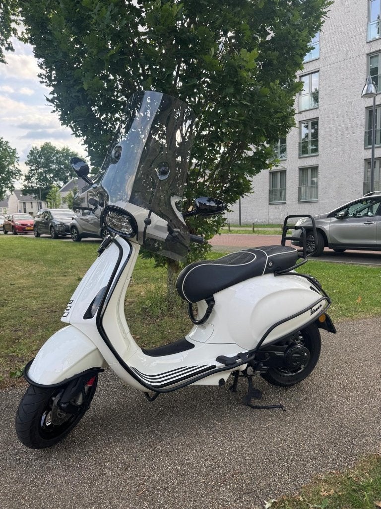 Scooter Vespa sprint Full Option, Fietsen en Brommers, Scooters | Vespa, Ophalen, Gebruikt, Vespa S, Benzine