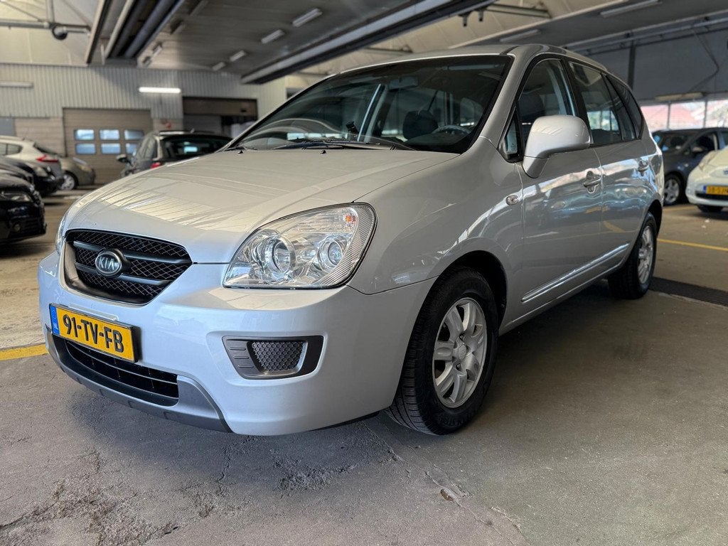 Kia Carens 2.0 CVVT X-tra | Trekhaak | Airco | Elek ramen |, Auto's, Kia, Voorwielaandrijving, 1998 cc, Gebruikt, 4 cilinders