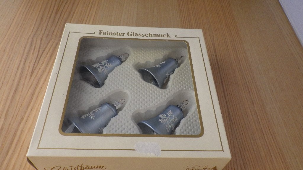 blauwe glazen kerstklokjes van glas, Diversen, Kerst, Ophalen of Verzenden, Gebruikt