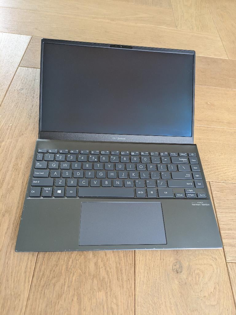 Asus Zenbook UX325 13,3" 512 gig 16 gig AMD Ryzen 5  ZGAN, Met videokaart, 2 tot 3 Ghz, Qwerty, AMD Ryzen 5 5500U with Radeon Graphics