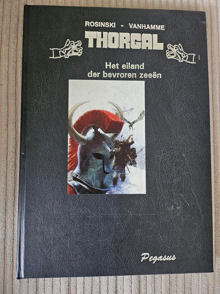 Thorgal - Het eiland der bevroren zeeën (Luxe editie), Boeken, Stripboeken, Eén stripboek, Ophalen of Verzenden, Zo goed als nieuw