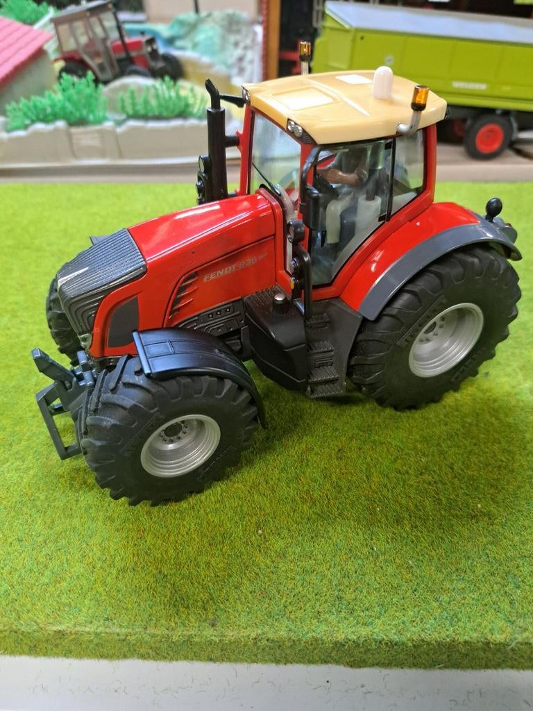 Fendt 936 Vario in 'Profiteam Holzer Gmb uitvoering van Siku, Ophalen of Verzenden, Zo goed als nieuw, Tractor of Landbouw, SIKU