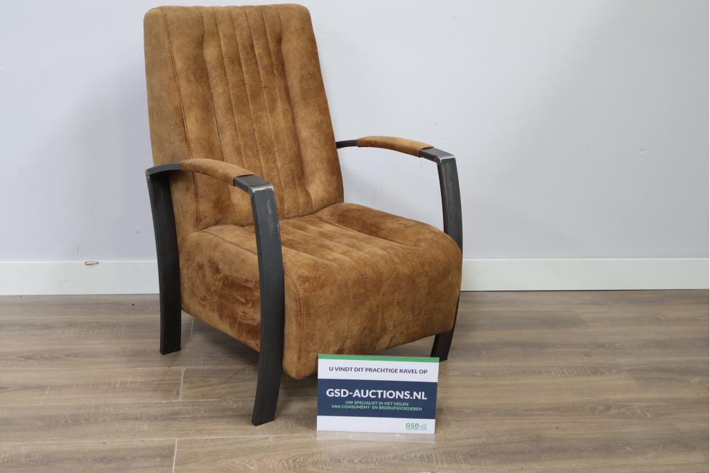 Bruine/Cognac-kleurige  fauteuil met metalen armleuningen, Ophalen of Verzenden, Niet ingevuld, Niet ingevuld, Niet ingevuld