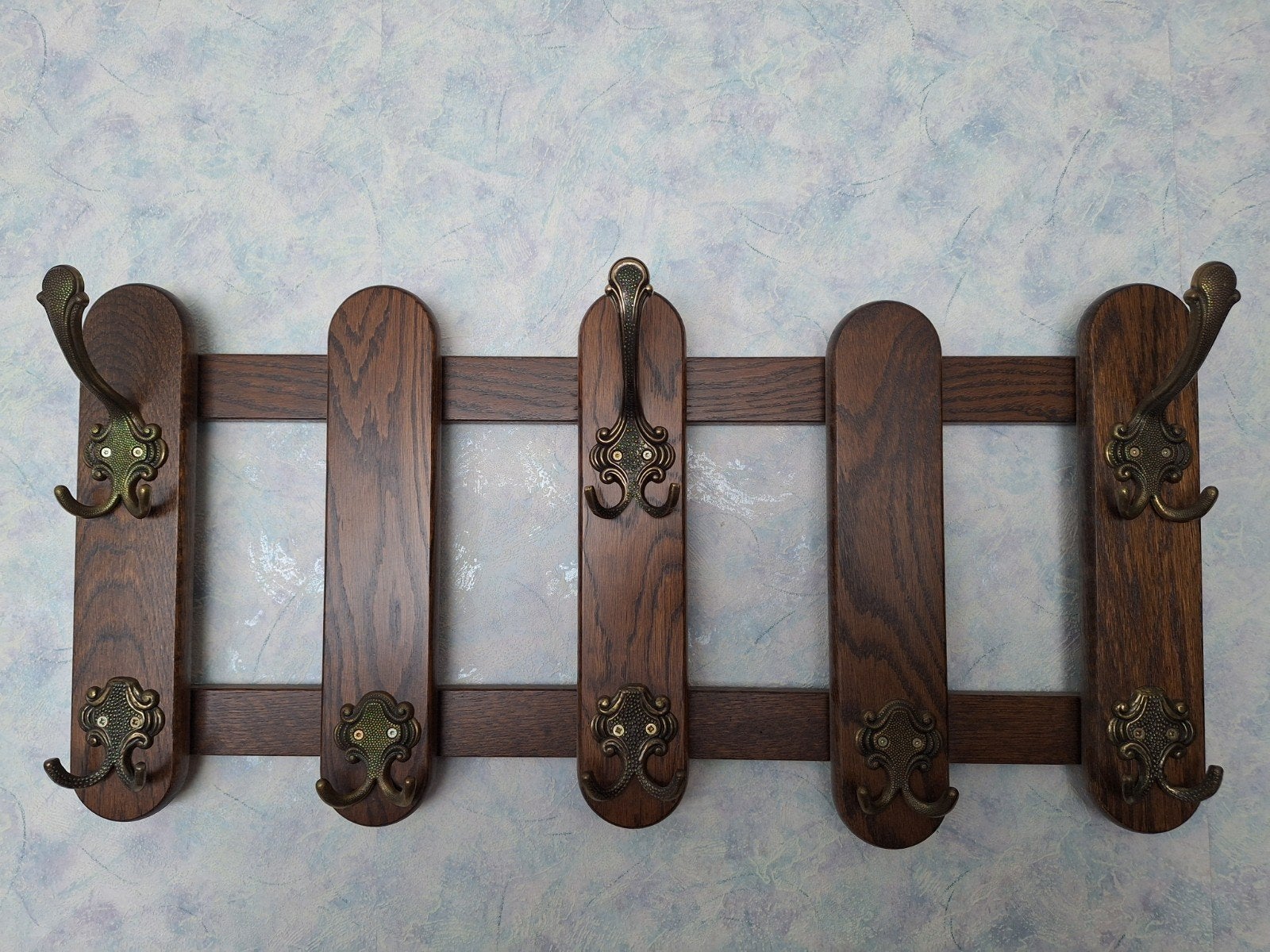 Vintage houten wandkapstok met bronzen haken, Wandkapstok, Gebruikt, Ophalen of Verzenden, Minder dan 100 cm
