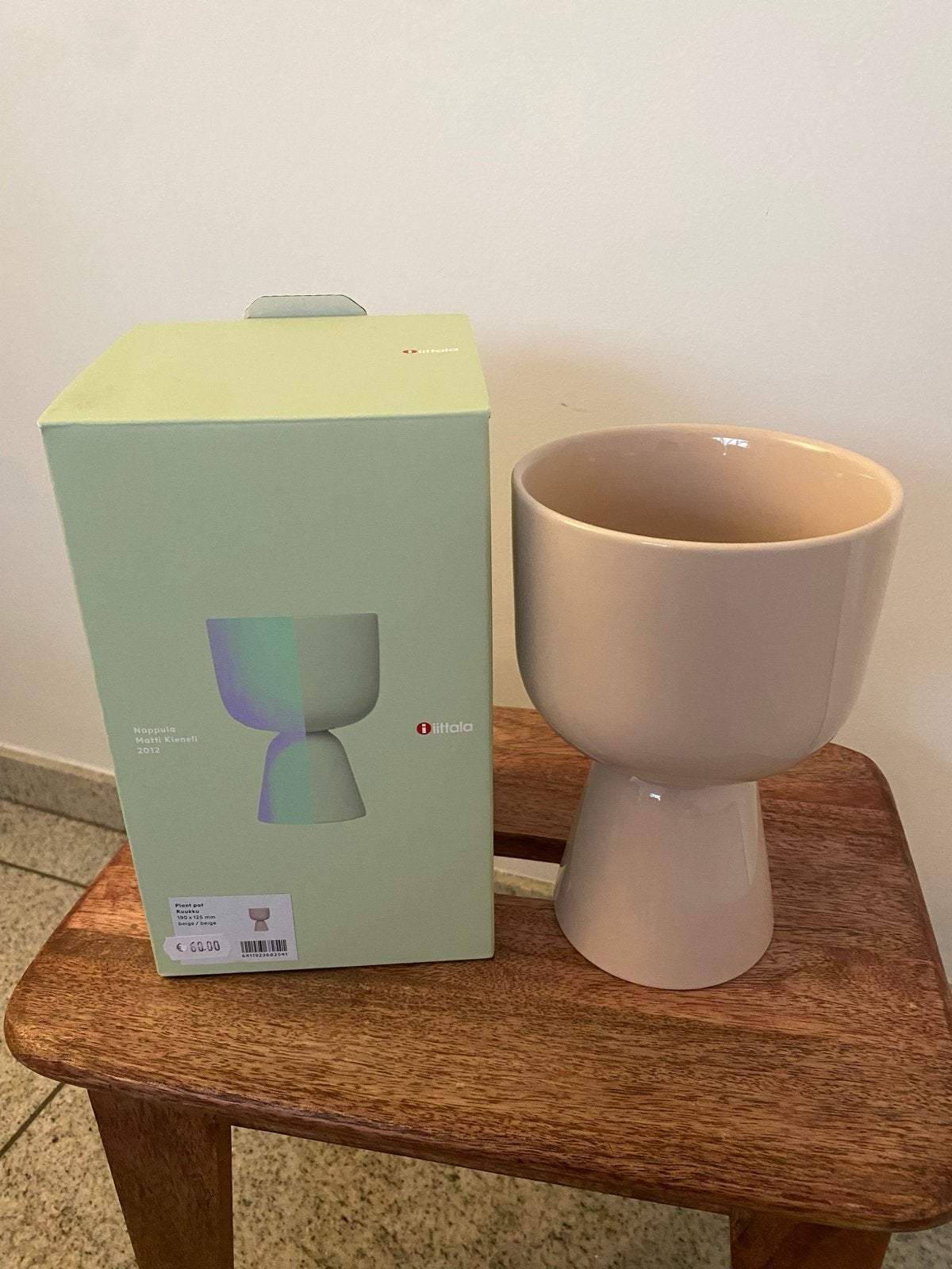 Iittala Nappula plantenpot - zandkleurig - nieuw in doos, Beige, Nieuw, Ophalen of Verzenden, 19 cm