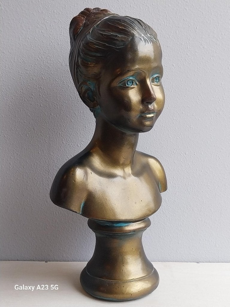 Art Deco borstbeeld buste meisje bronslook 45 cm, Antiek en Kunst, Kunst | Beelden en Houtsnijwerken, Art deco, Gips, Buste, Ophalen of Verzenden