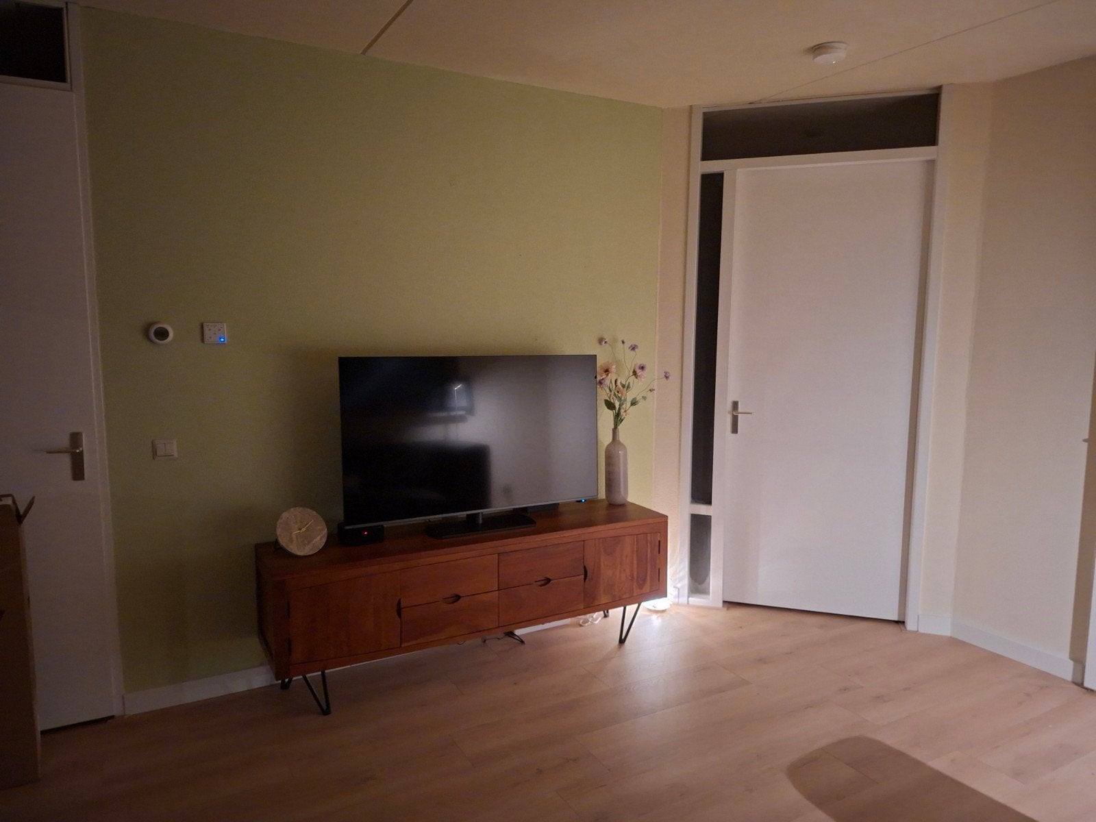 Prachtig tv meubel van Tikamoon, Ophalen, 150 tot 200 cm, Zo goed als nieuw, Minder dan 100 cm