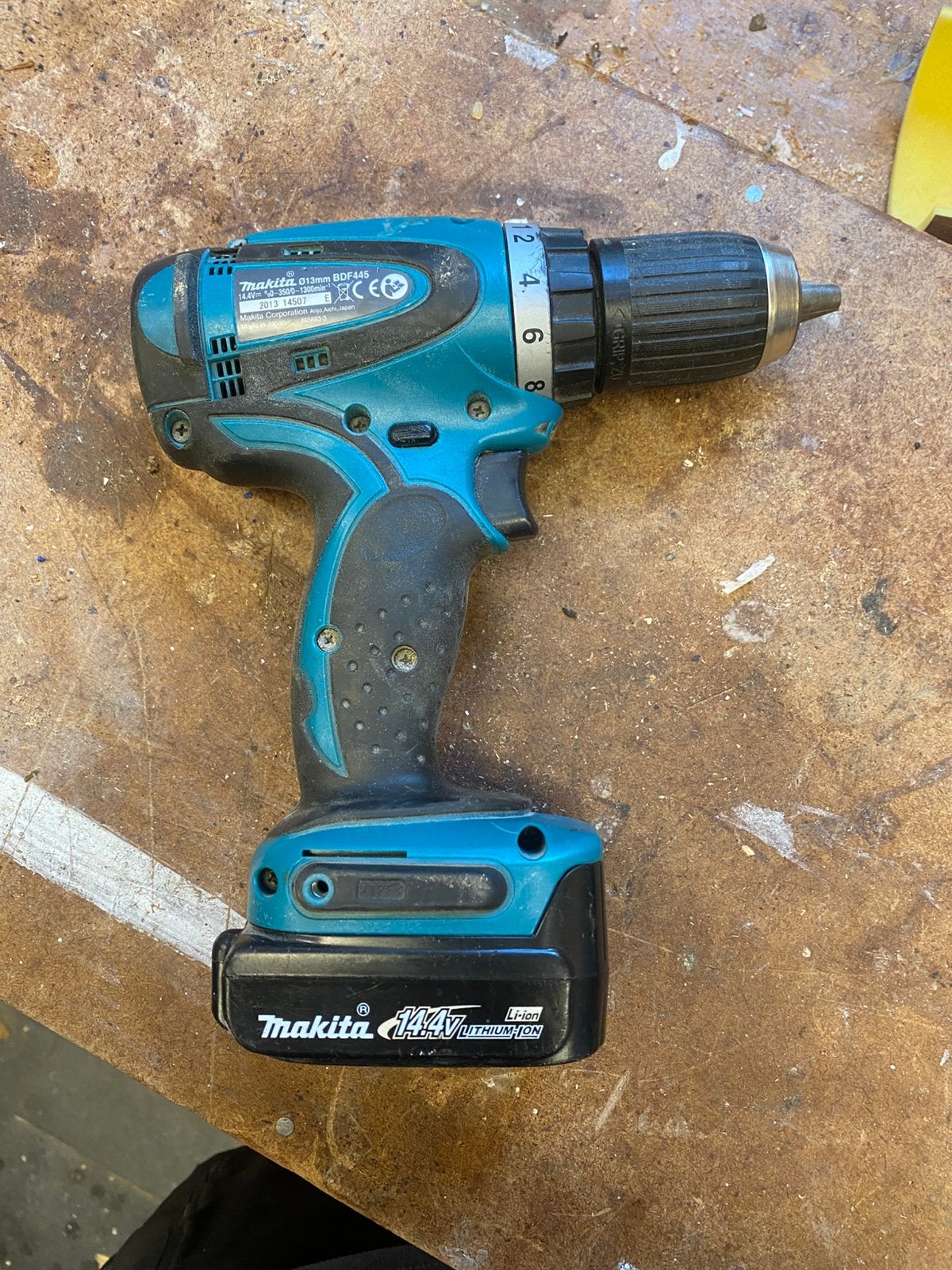 Makita accuboormachine, Doe-het-zelf en Verbouw, Gebruikt, Variabele snelheid, Ophalen of Verzenden, Boor- en Schroefmachine