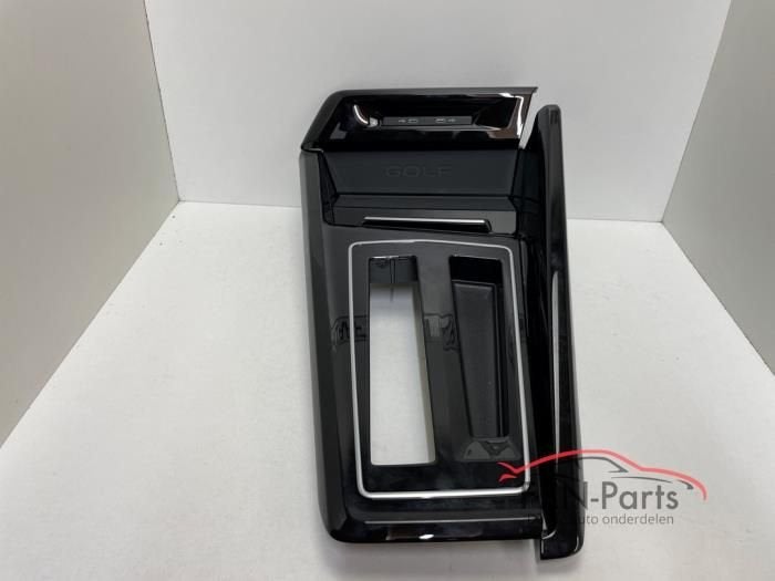 VW Golf 8 Facelift Middenconsole inleg hoogglans zwart (5NA0, Ophalen of Verzenden, Gebruikt