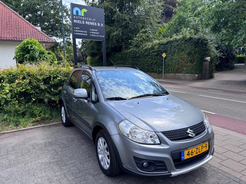 Suzuki SX4 Trekhaak/Airco/Bluetooth/Full option/Navi/4 nieuw, Voorwielaandrijving, Euro 5, Gebruikt, Huisgarantie