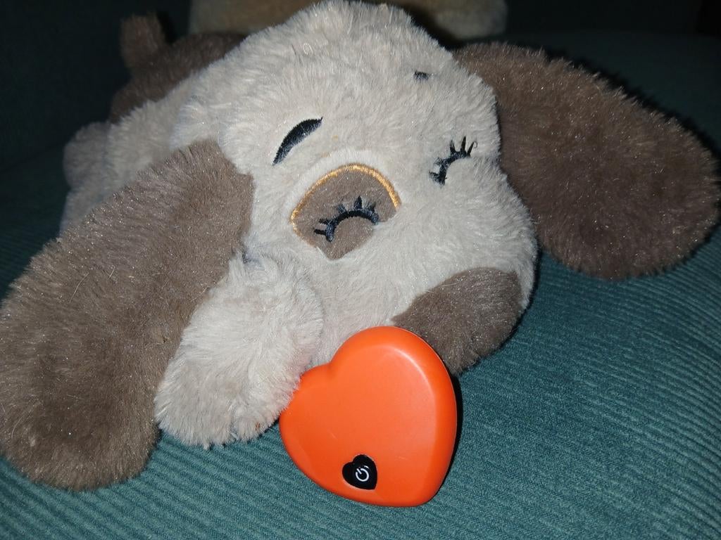 Puppyknuffel met hartslag, Verzenden, Zo goed als nieuw, Intelligentiespeelgoed