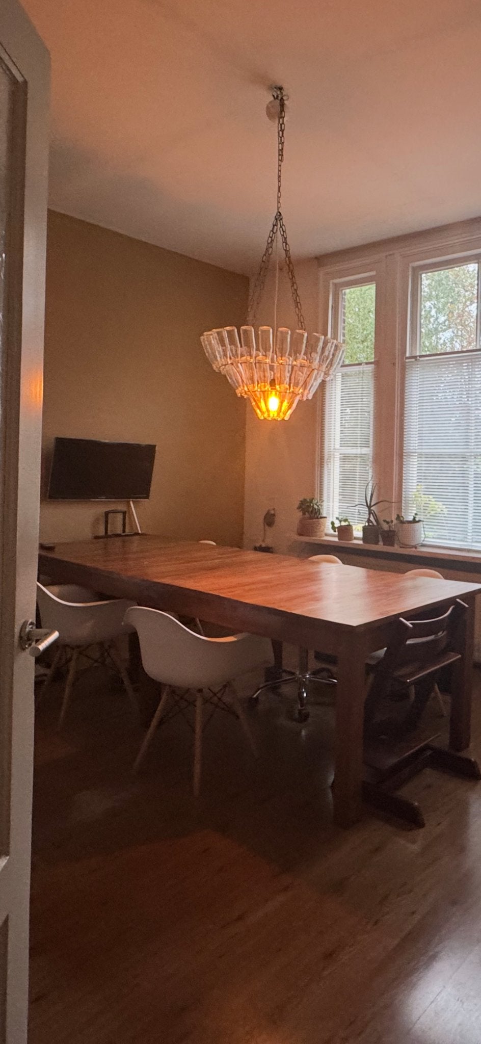 Ruime houten eettafel , uitschuifbaar, Huis en Inrichting, Tafels | Eettafels, Gebruikt, 100 tot 150 cm, 200 cm of meer, Vijf personen of meer