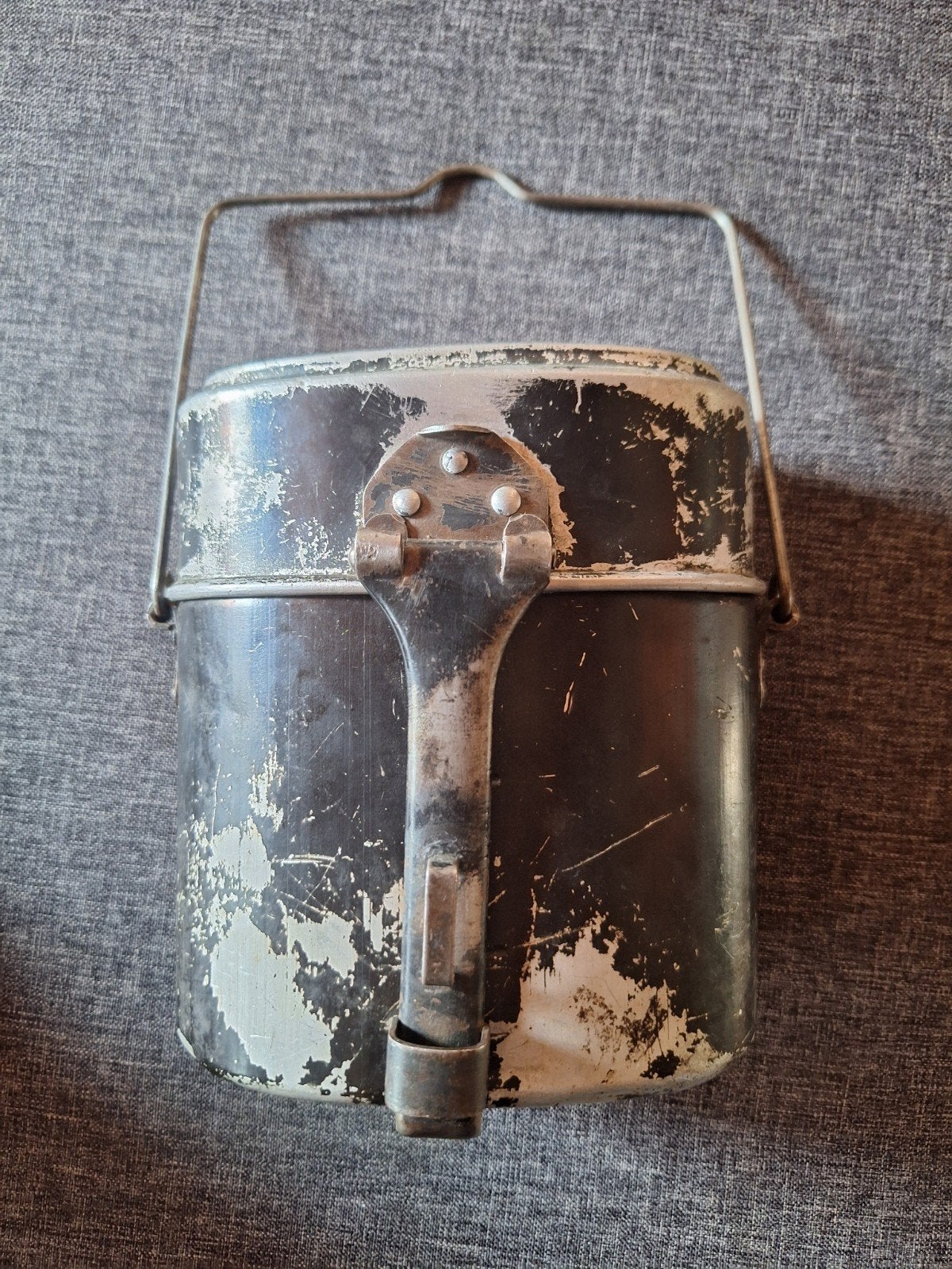 Duitse canteen ww2, Ophalen of Verzenden, Zo goed als nieuw, Zwart