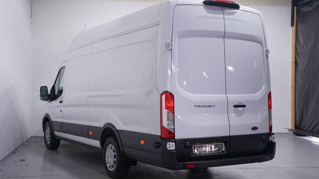 Ford Transit 2.0 TDCI 130 pk L4H3 Navi, Camera 270 Graden De, Voorwielaandrijving, Stof, Wit, 14 km/l