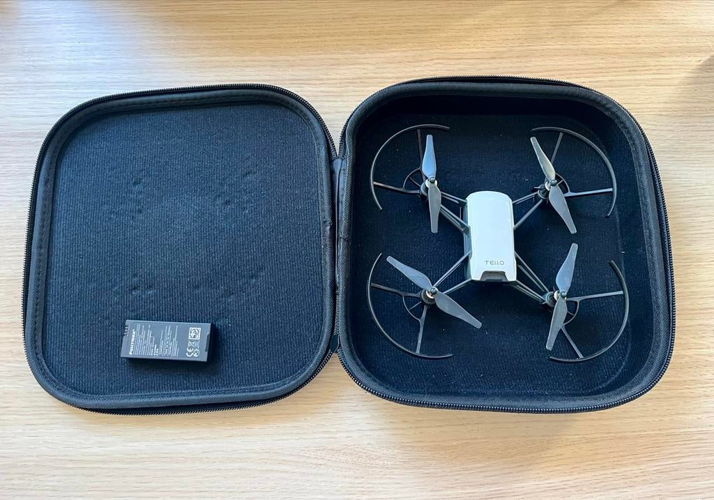 DJI Tello Drone met extra accu en draagtas, Gebruikt, Extra accu('s), Minder dan 100 meter, Minder dan 250 gram