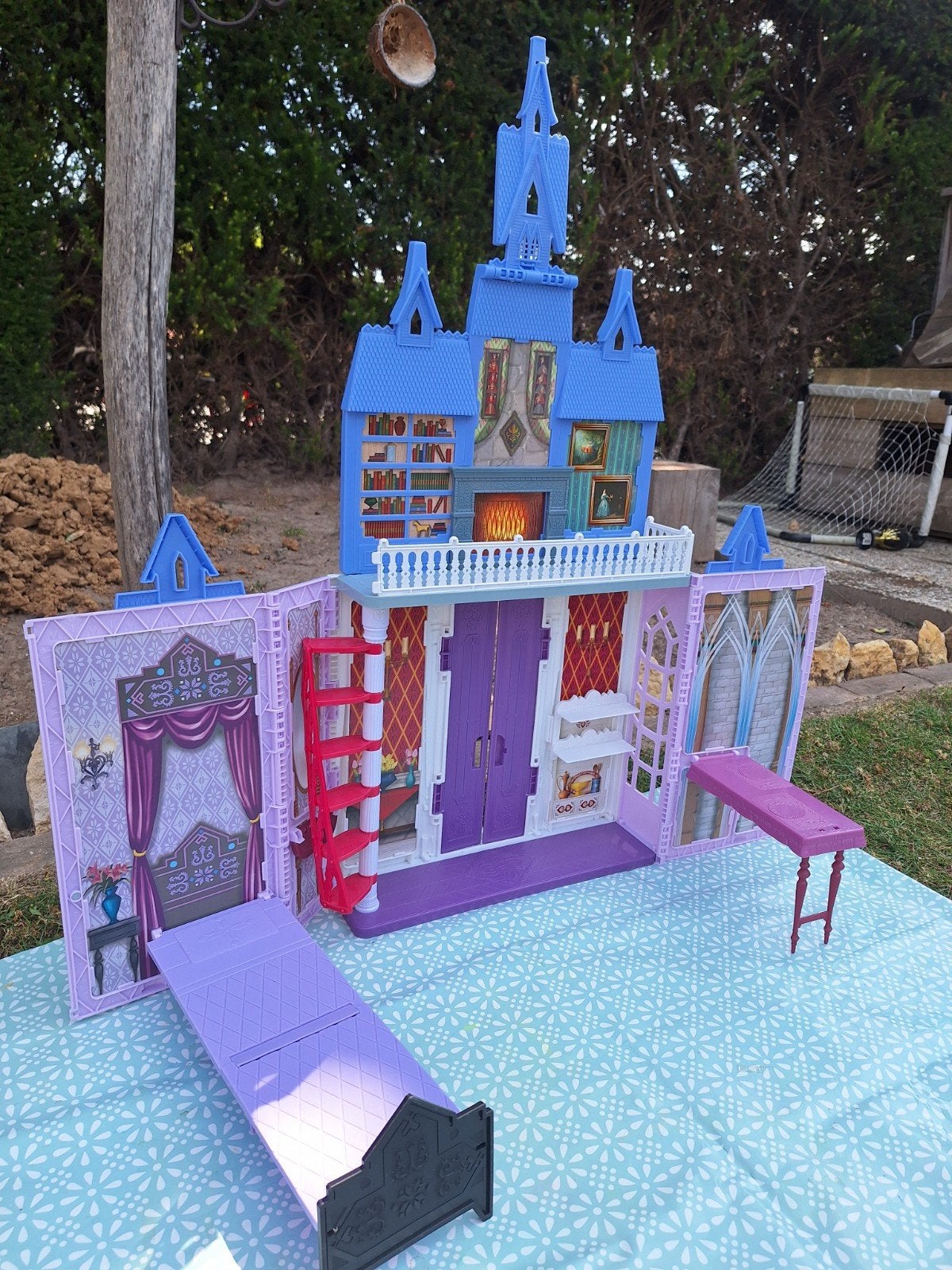 Inklapbaar poppenhuis paleis Frozen Anna Elsa huis, Ophalen, Poppenhuis