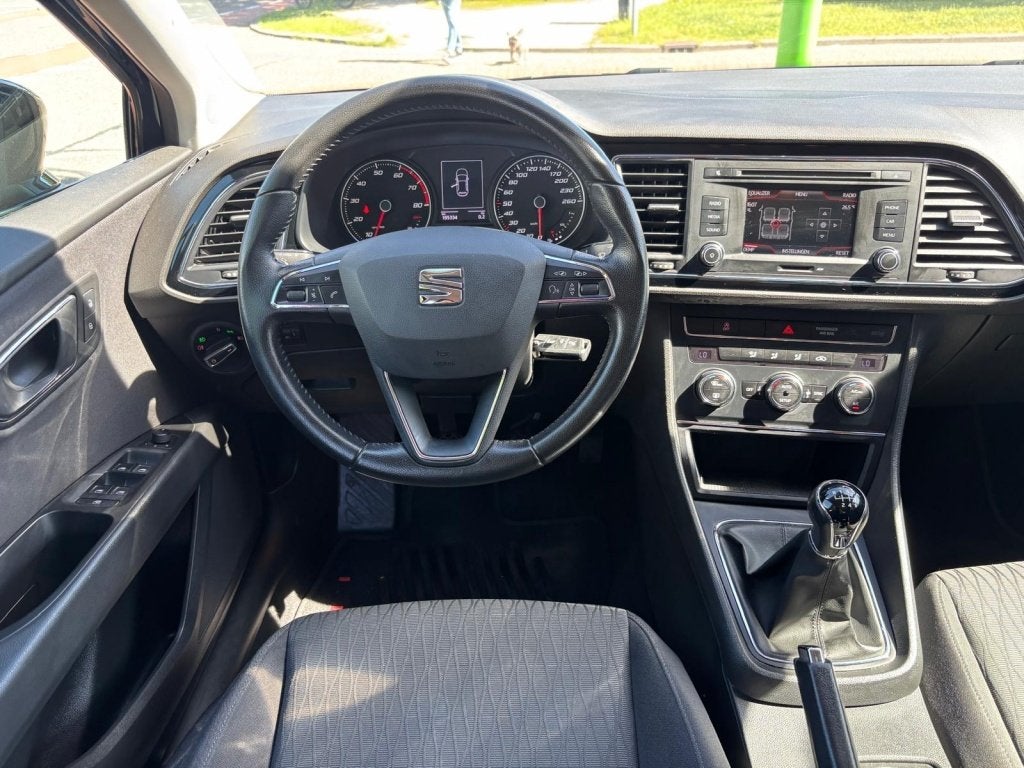 SEAT Leon ST 1.2 TSI Style ST AIRCO 6 VERS TREKHAAK, Auto's, Gebruikt, 4 cilinders, Leon, 620 kg