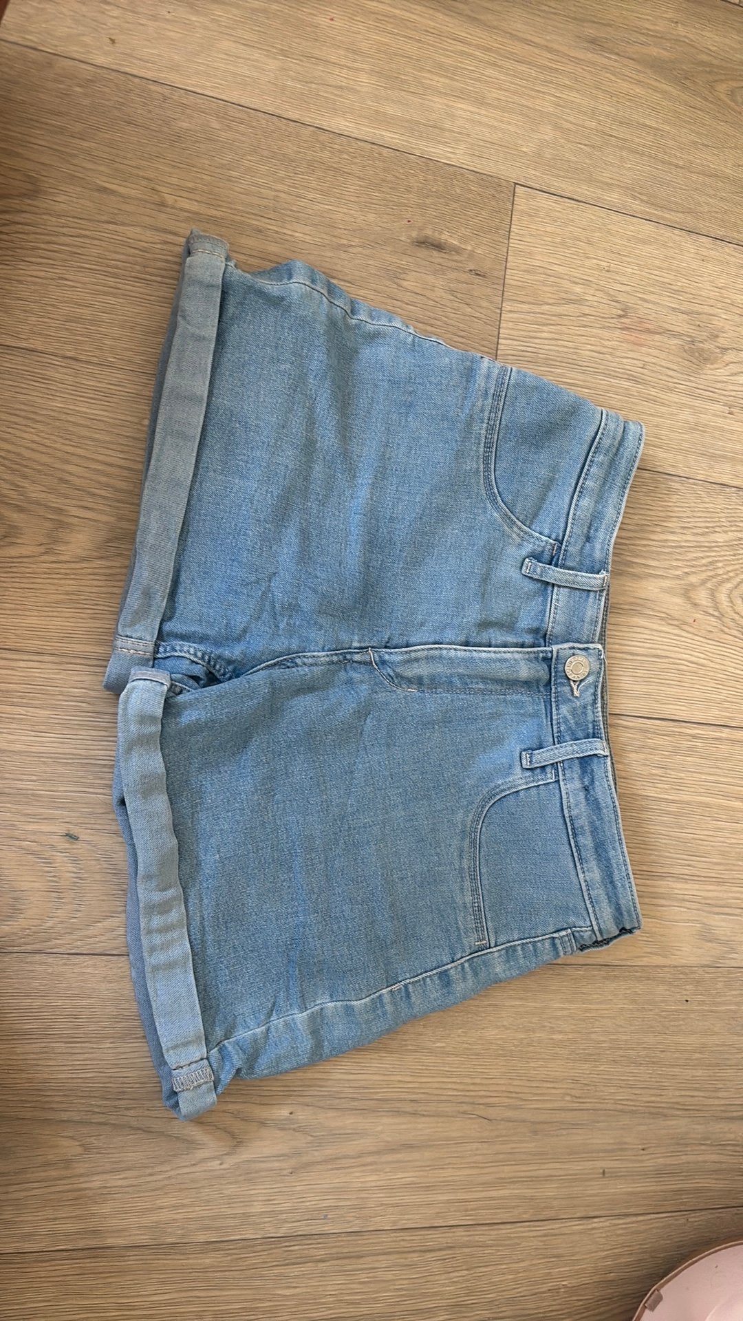 Korte broek, Kleding | Dames, Spijkerbroeken en Jeans, Ophalen of Verzenden, Gedragen, Blauw, W27 (confectie 34) of kleiner