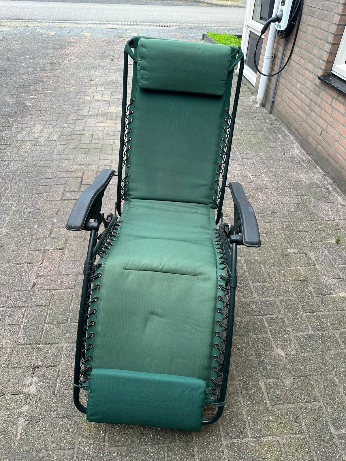 Groene campingstoel - Comfortabel en verstelbaar, Caravans en Kamperen, Ophalen, Gebruikt, Campingstoel