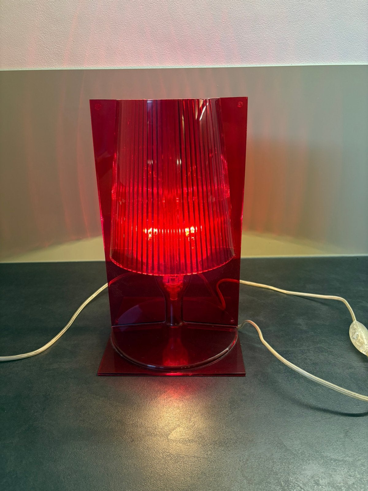 Kartell Take tafellamp rood 30 cm, Kunststof, Overige merken, 30 cm, E14 (klein)