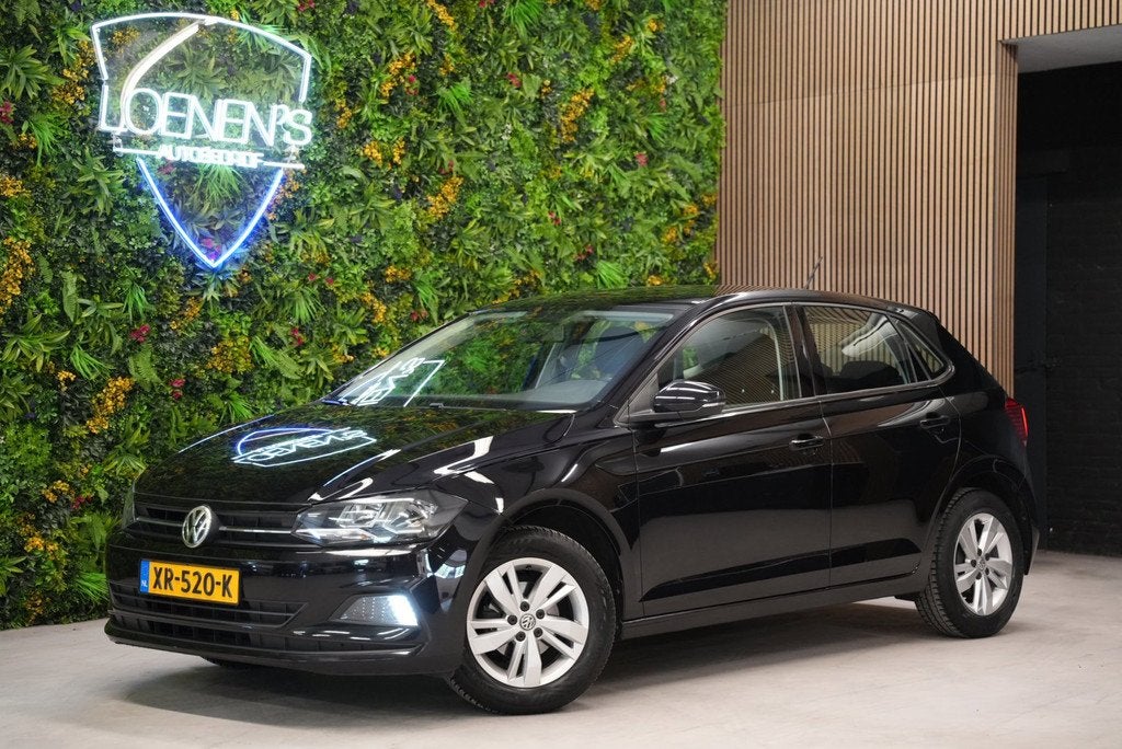 Volkswagen Polo 1.0 TSI Comfortline Business / CarPlay / ACC, Auto's, Voorwielaandrijving, Stof, Bedrijf, Handgeschakeld