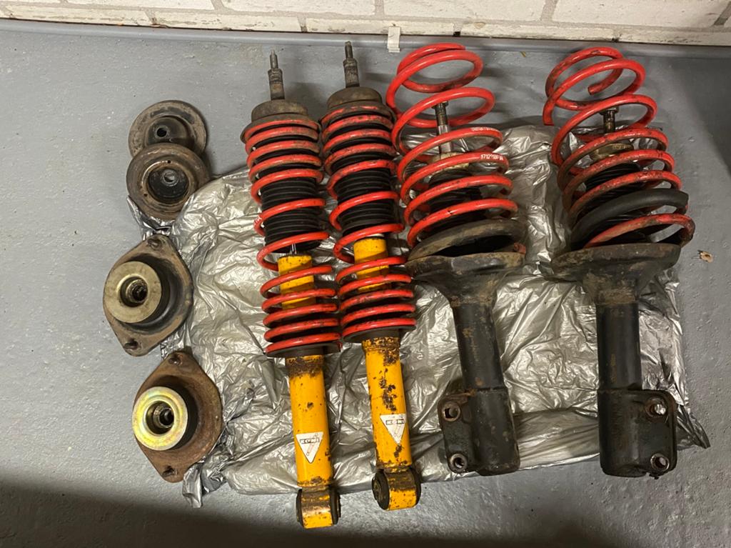 Volkswagen Scirocco mk2 53B Gele Koni + veerpoten, Ophalen, Volkswagen