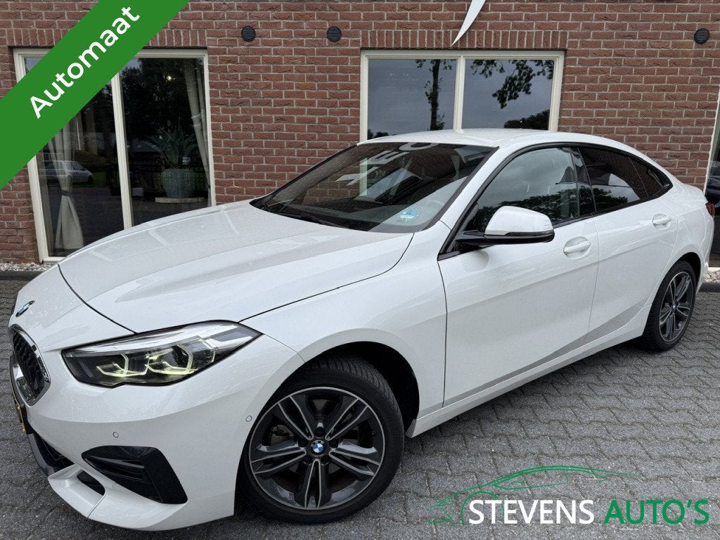 BMW 2 Serie Gran Coupé 218i Introduction Ed Sport CAMERA /, 136 pk, Gebruikt, 1350 kg, Leder en Stof