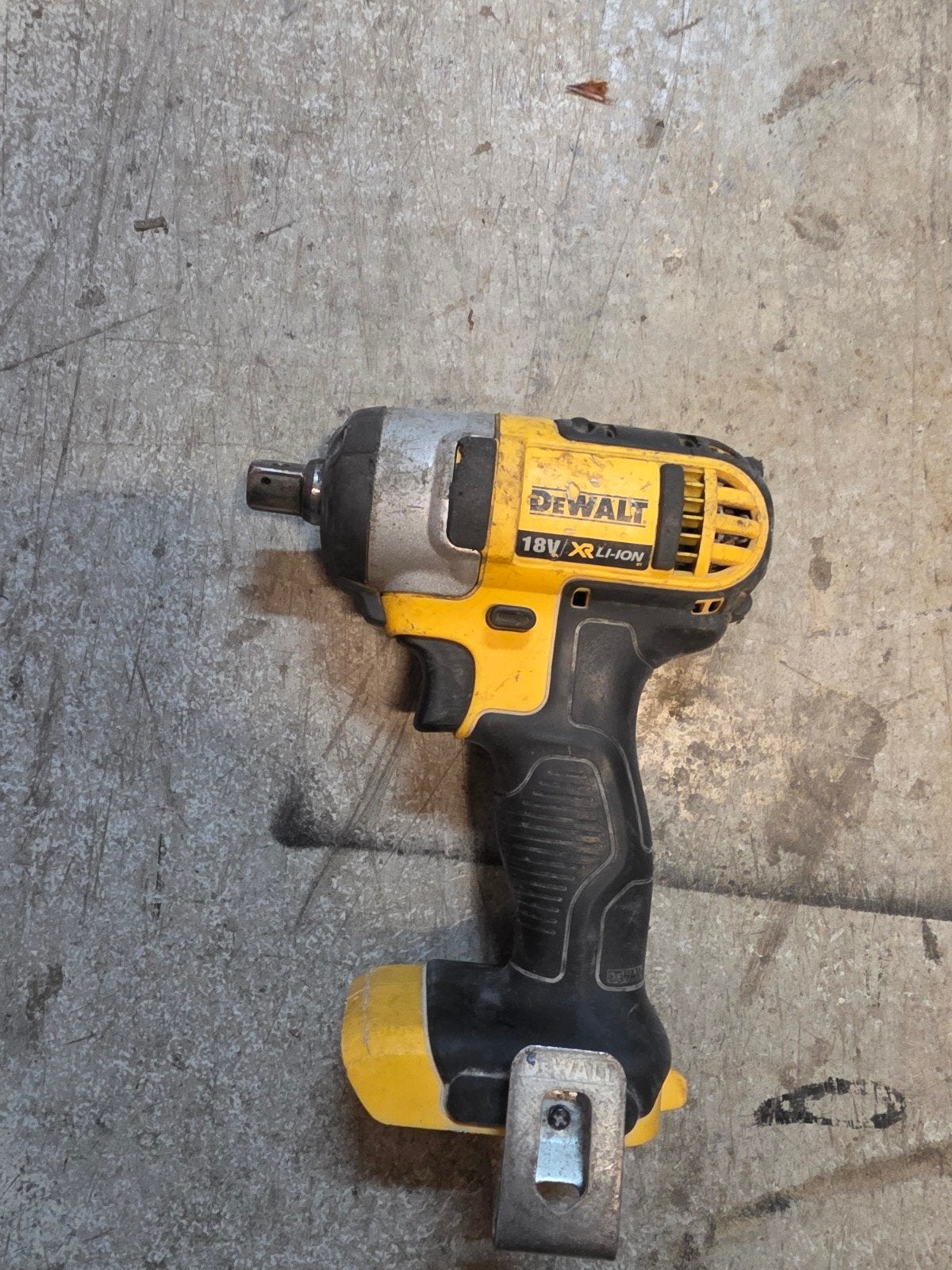 Dewalt DCF880 accu slagmoersleutel 18v body, Ophalen of Verzenden, Gebruikt