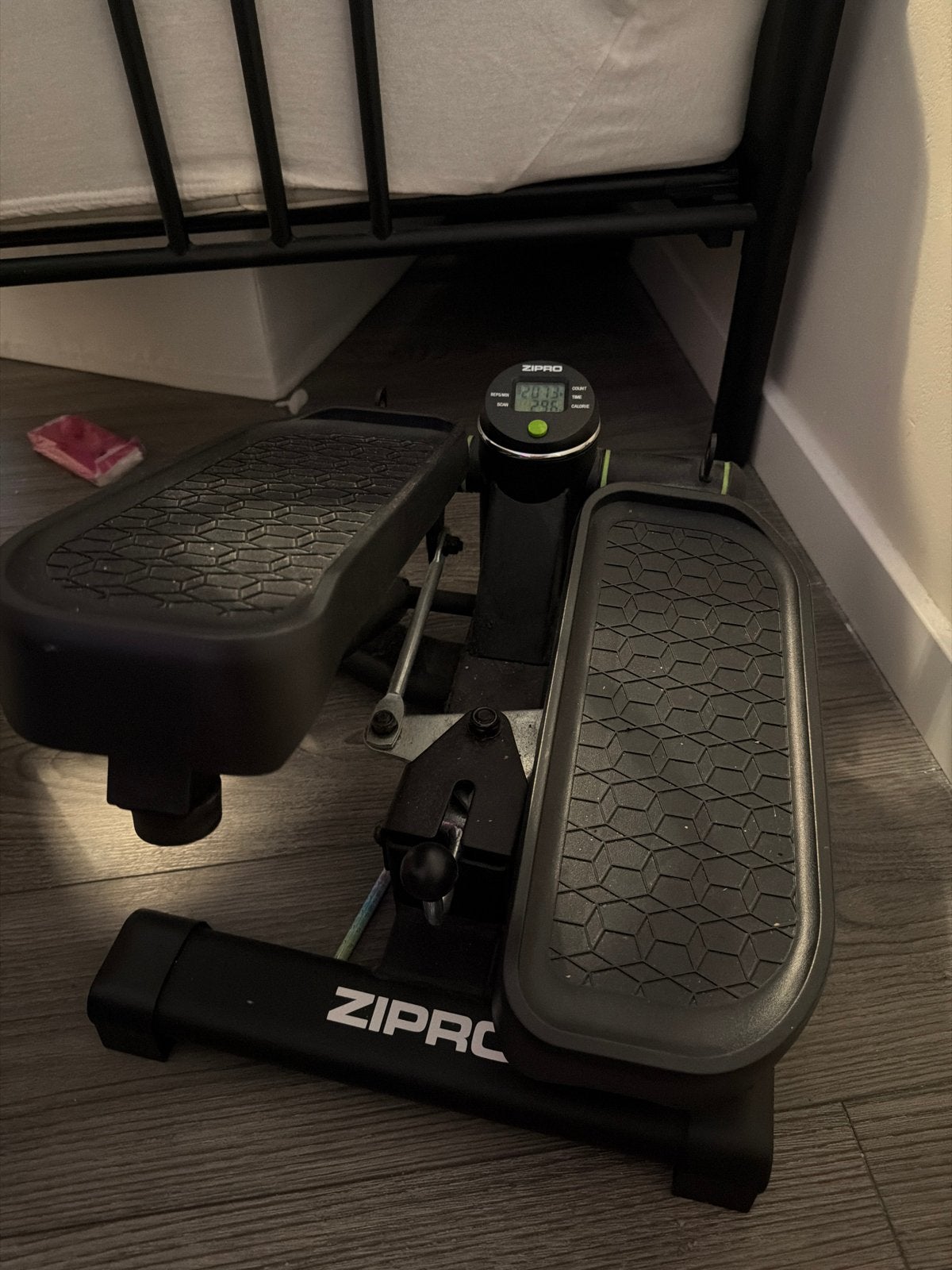 Gratis-Zipro Stepper, Sport en Fitness, Fitnessapparatuur, Ophalen, Gebruikt, Stepapparaat, Metaal